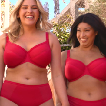 WonderFully Full Cup Bra Strawberry Red &pound;36, Wonderfully Short Strawberry Red &pound;19